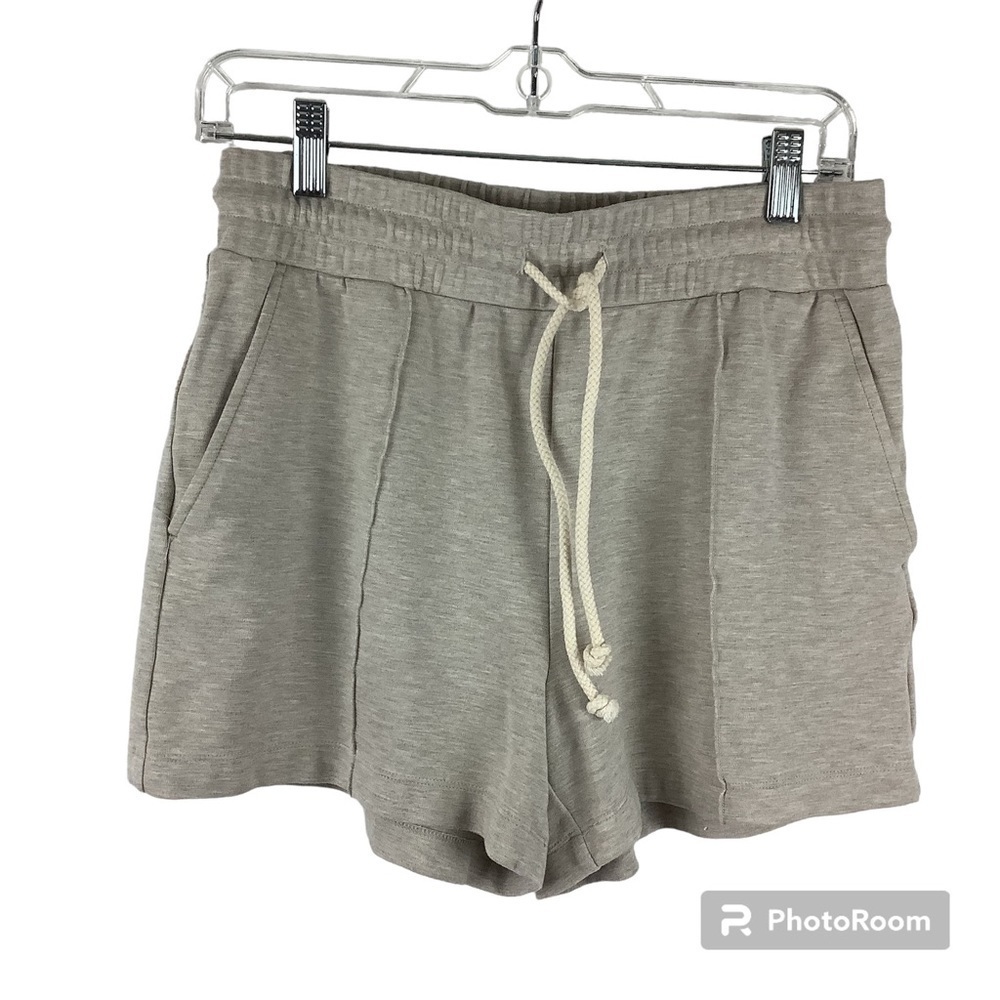 Loft Pull On Shorts in Ponte